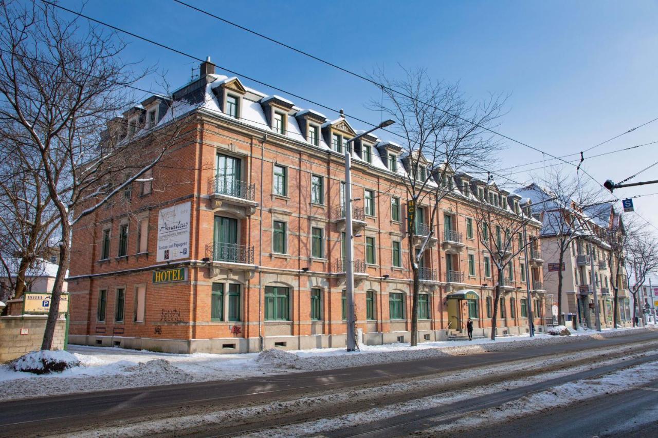Hotel Amadeus Dresden Neustadt Exterior photo